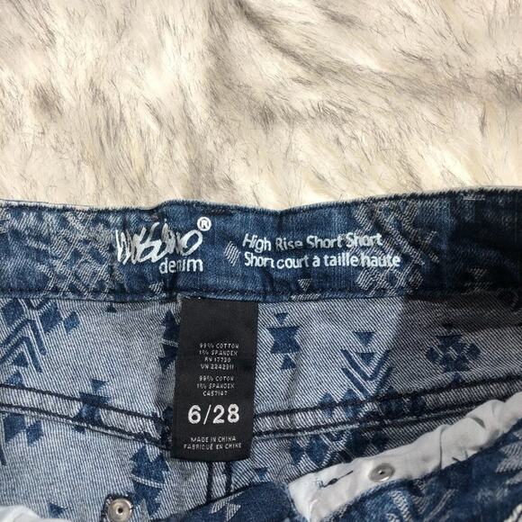 Mossimo blue high rise patterned boho denim jean shorts size 6 - Picture 4 of 6